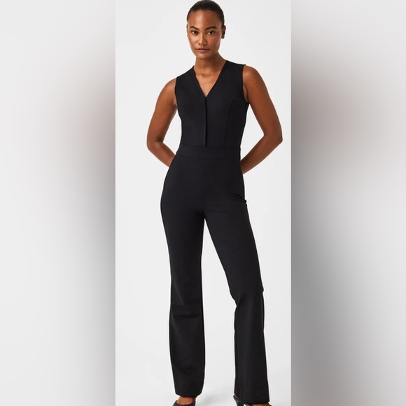 SPANX Perfect Sleeveless Jumpsuit. Black size medium. NWT - Picture 1 of 16